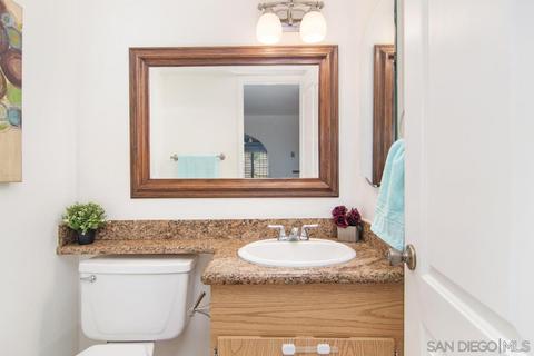9404 Corte Gacela, Spring Valley, CA 91977 photo 16