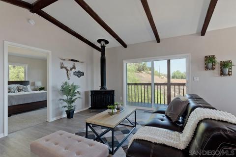 835 Mountain View Rd, El Cajon, CA 92021 photo 15