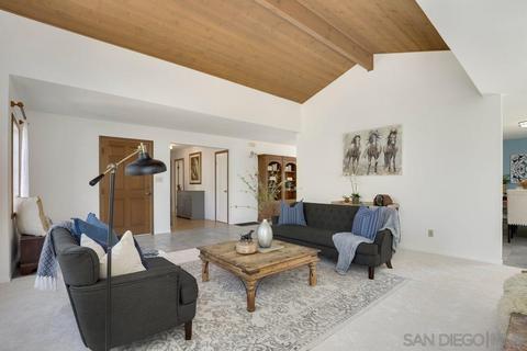 10081 Sierra Madre Rd, Spring Valley, CA 91977 photo 9
