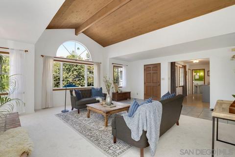 10081 Sierra Madre Rd, Spring Valley, CA 91977 photo 8