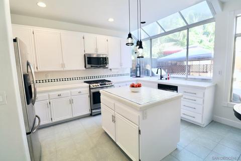 4923 Composition Ct, Oceanside, CA 92057 photo 11
