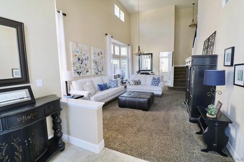 4923 Composition Ct, Oceanside, CA 92057 photo 5