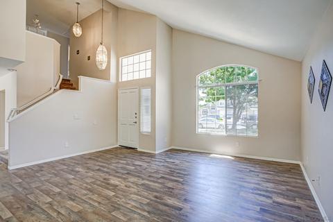 30558 Sierra Madre Dr, Temecula, CA 92591 photo 1