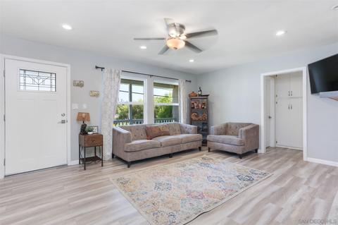148 Garfield Ave, El Cajon, CA 92020 photo 4