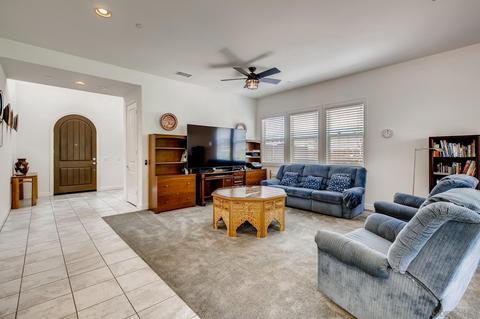 2568 Wellspring St, Carlsbad, CA 92010 photo 2