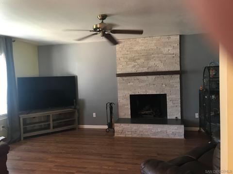 10025 Stanley Ct, Santee, CA 92071 photo 4