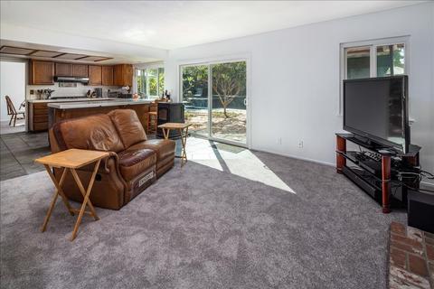 1851 Lotus Ct, Carlsbad, CA 92011 photo 22