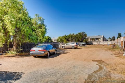 327 L St, Chula Vista, CA 91911 photo 22