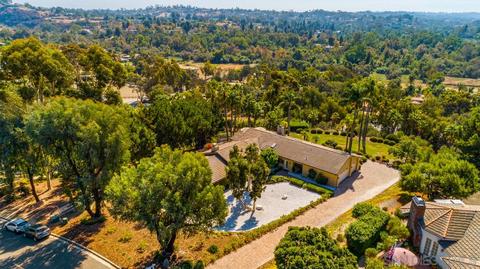 1122 Rancho Encinitas Dr, Encinitas, CA 92024 photo 4