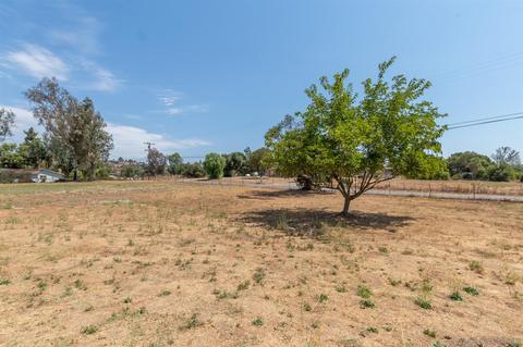 524 Davis St, Ramona, CA 92065 photo 5