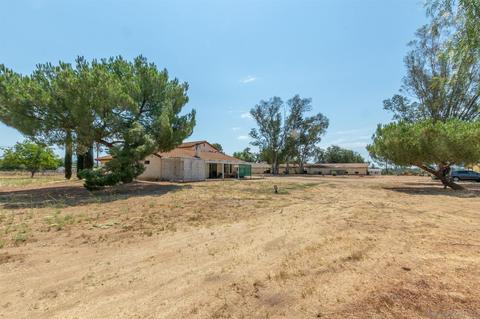 524 Davis St, Ramona, CA 92065 photo 8