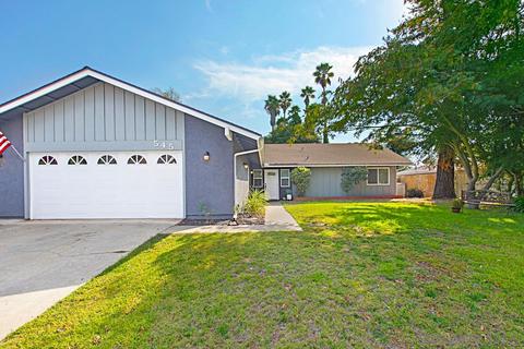 545 Howe Pl, Escondido, CA 92025 photo 2