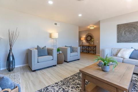 1648 Vulcan St, El Cajon, CA 92021 photo 2