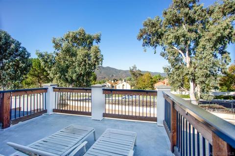 43880 Butternut Dr, Temecula, CA 92592 photo 2