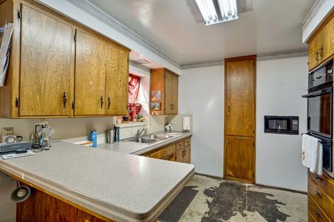 7400 Orien Ave, La Mesa, CA 91941 photo 12