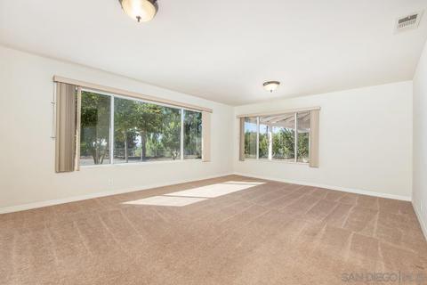 2057 Friendly, Vista, CA 92084 photo 6