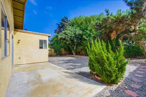 1532 Peacock Blvd, Oceanside, CA 92056 photo 23