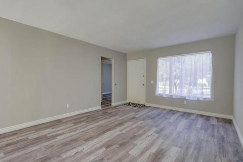 1532 Peacock Blvd, Oceanside, CA 92056 photo 8