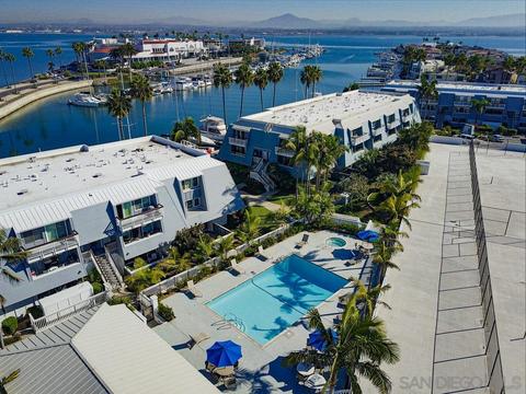 72 Montego Ct, Coronado, CA 92118 photo 17