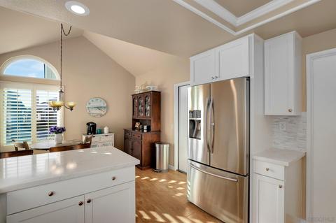 6868 Shearwaters Dr, Carlsbad, CA 92011 photo 9