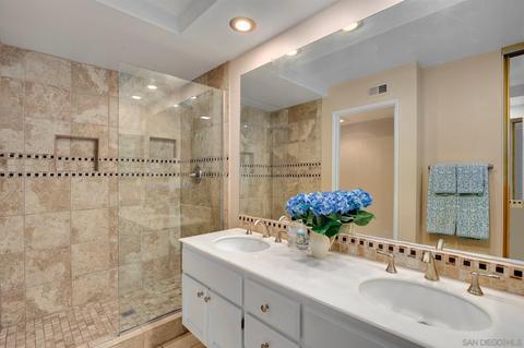 6868 Shearwaters Dr, Carlsbad, CA 92011 photo 14