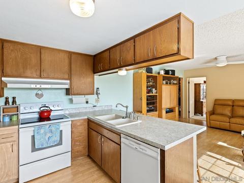 2131 Lee Ave, Escondido, CA 92027 photo 17