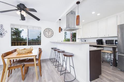 1875 Guilder Gln, Escondido, CA 92029 photo 11