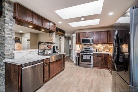 9355 Marilla Dr, Lakeside, CA 92040 photo 1