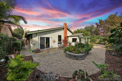 219 Todd Ct, Oceanside, CA 92054 photo 2