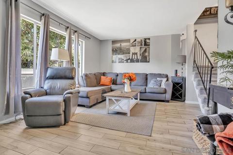 9401 Carlton Oaks Dr #C, Santee, CA 92071 photo 2