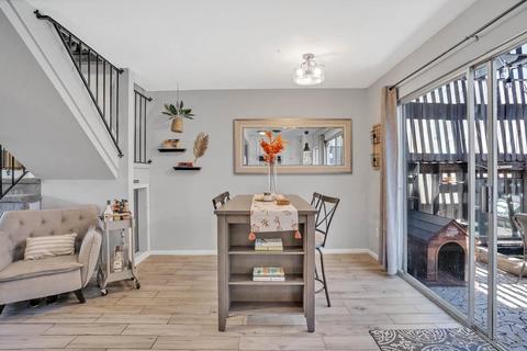 9401 Carlton Oaks Dr #C, Santee, CA 92071 photo 11