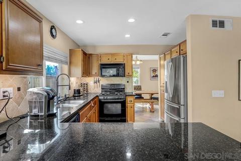 4190 Summerview Way, Oceanside, CA 92056 photo 21