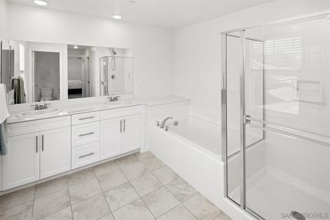 9538 Coolwater Way, Santee, CA 92071 photo 18
