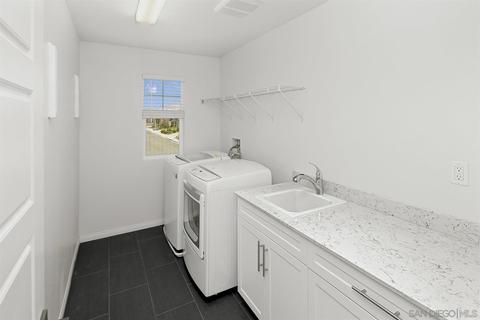 9538 Coolwater Way, Santee, CA 92071 photo 25