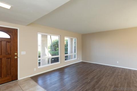 1639 Gitano St, Encinitas, CA 92024 photo 4