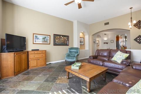 2204 View Crest Gln, Escondido, CA 92026 photo 4