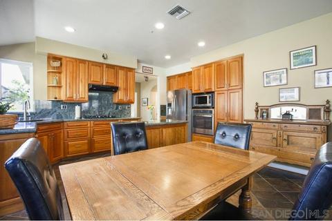 2204 View Crest Gln, Escondido, CA 92026 photo 7