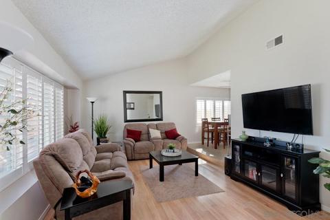 10118 Woodpark Dr, Santee, CA 92071 photo 2