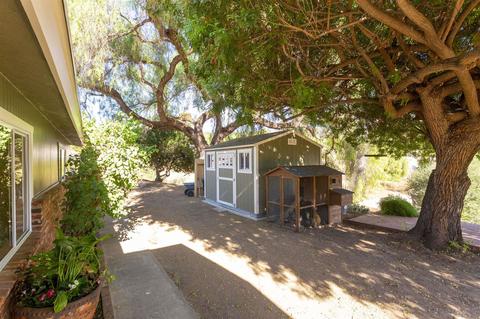 1855 Lisa Ter, El Cajon, CA 92021 photo 9