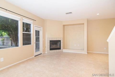 1395 Caminito Capistrano #4, Chula Vista, CA 91913 photo 6