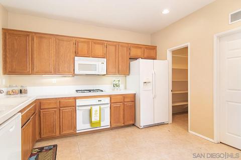 1395 Caminito Capistrano #4, Chula Vista, CA 91913 photo 11