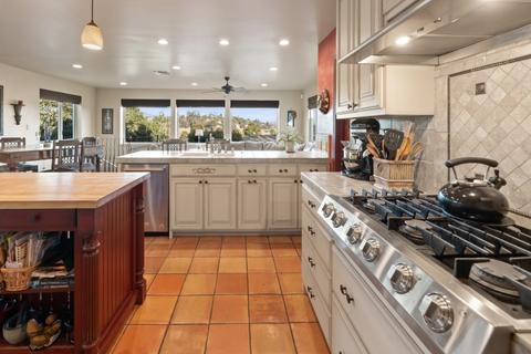 8565 Rockledge Rd, La Mesa, CA 91941 photo 16