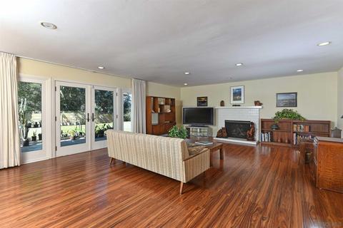 8536 Cliffridge, La Jolla, CA 92037 photo 10