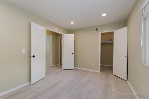 2136 Via Robles, Oceanside, CA 92054 photo 15