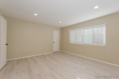 2136 Via Robles, Oceanside, CA 92054 photo 14
