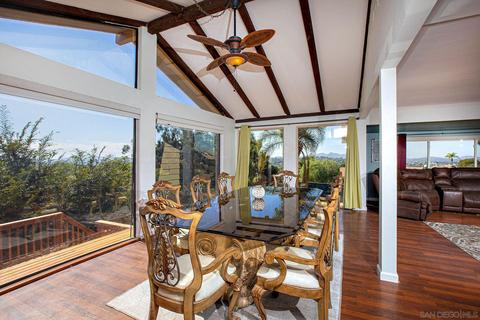 2315 Carroll Ln, Escondido, CA 92027 photo 7