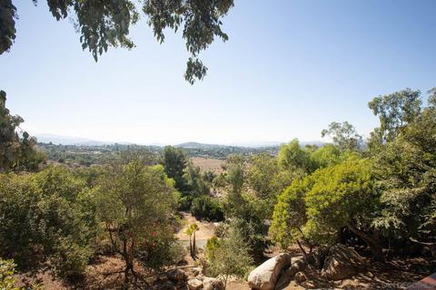 2315 Carroll Ln, Escondido, CA 92027 photo 17