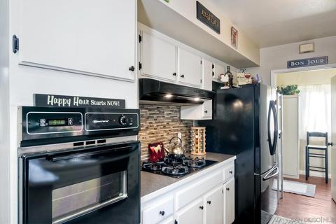 13444 Cayuga Dr, Poway, CA 92064 photo 5