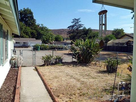 9236 Los Coches Rd, Lakeside, CA 92040 photo 5
