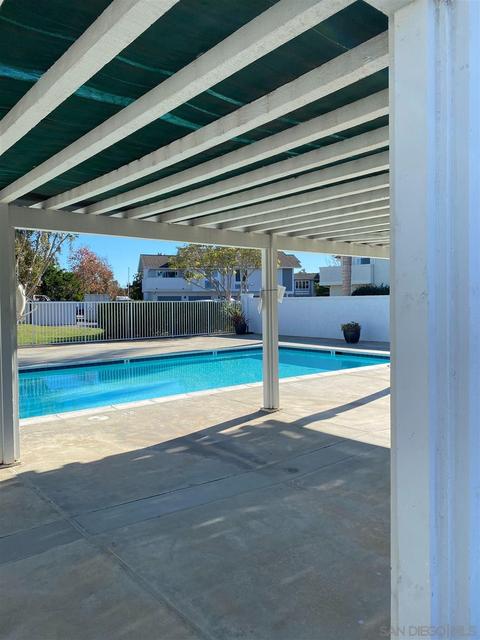 6839 Carnation Dr, Carlsbad, CA 92011 photo 10
